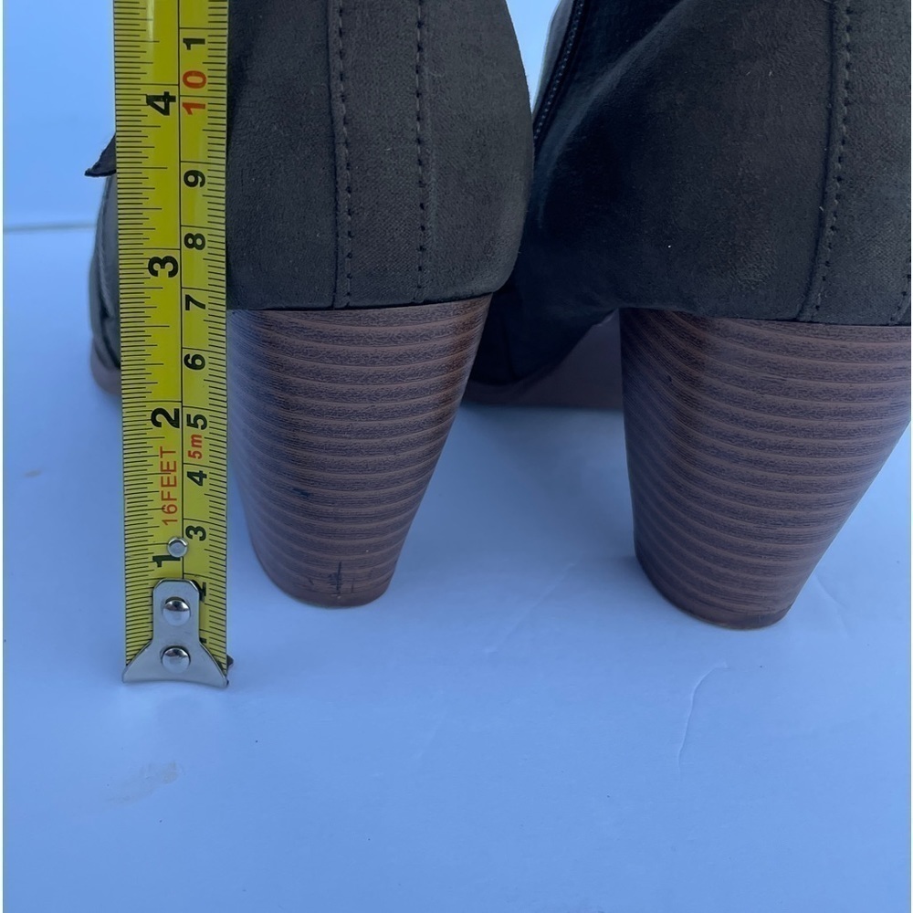 Justfab Boots Auden Ankle Booties size 8.5 olive green - Picture 3 of 6